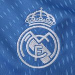 2526 season Real Madrid CF goalkeeper Fan version – Image 3