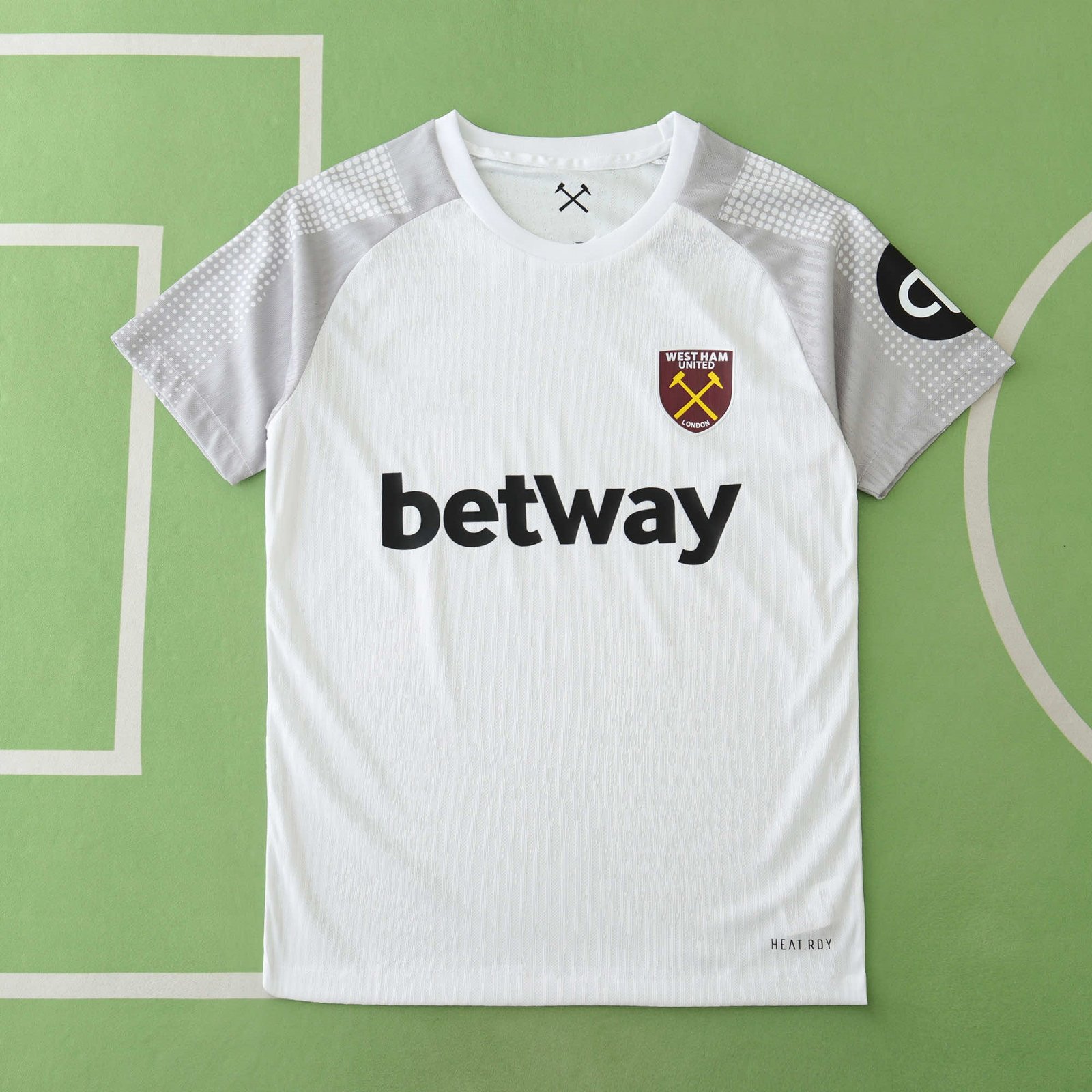 3be08c9292 2425 season West Ham United F.C. third Player version – Image 1