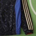 2425 Manchester United F.C. Wear on both sides windbreaker - Imagen 14