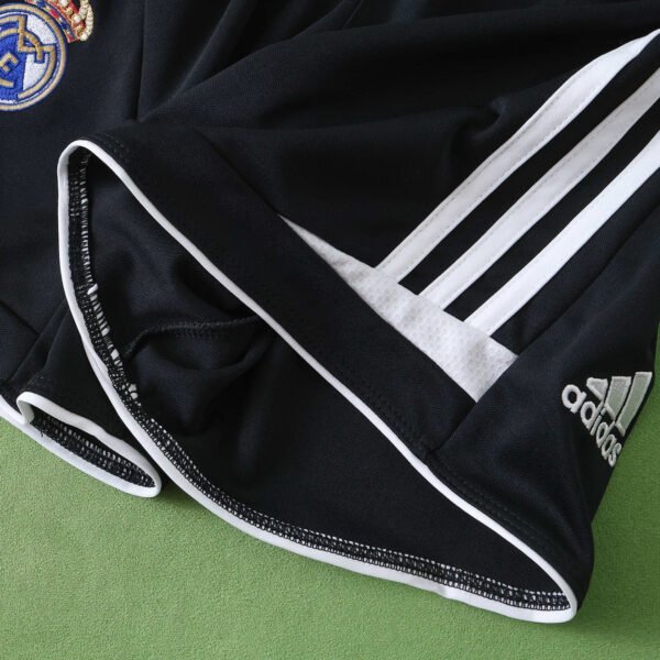 0607 season Real Madrid CF third Kids kit - Billede 12