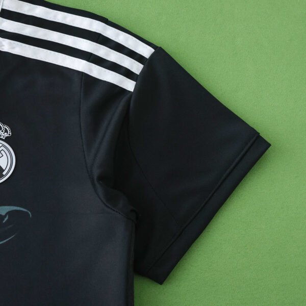 ⁦1415 Real Madrid CF third retro Kids kit⁩ - الصورة ⁦10⁩
