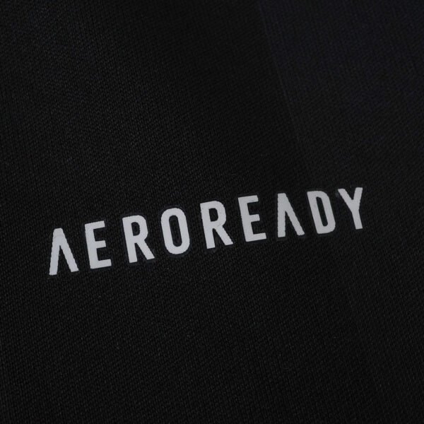 2526 season Real Madrid CF goalkeeper Fan version - Imagem 5