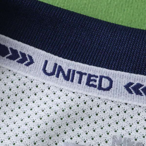 0809 season Manchester United F.C. third Kids kit - Billede 3