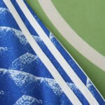 2425 Manchester United F.C. Wear on both sides windbreaker – Bild 6