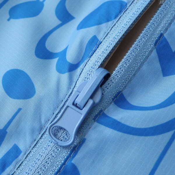 2425 Real Madrid CF Wear on both sides windbreaker - Imagem 6