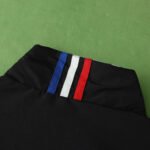 2425 Manchester United F.C. Wear on both sides windbreaker – Bild 11