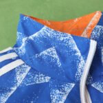 2425 Manchester United F.C. Wear on both sides windbreaker – Bild 9