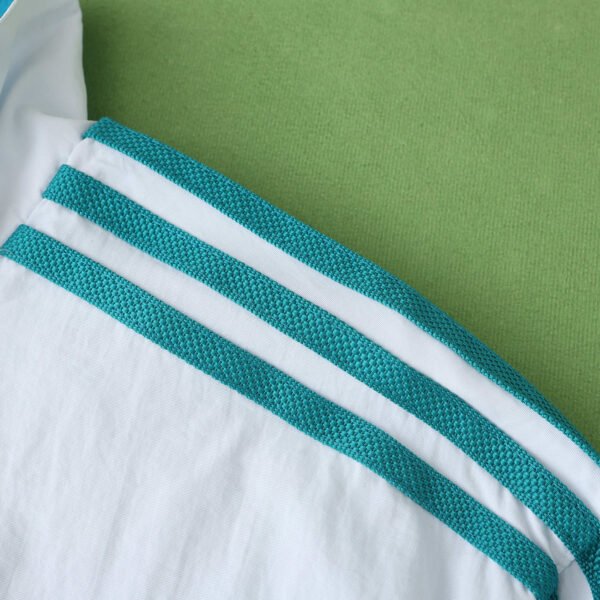 2425 Real Madrid CF Wear on both sides windbreaker - Imagem 10