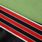 2425 Manchester United F.C. Retro collaboration style Fan version – Bild 6
