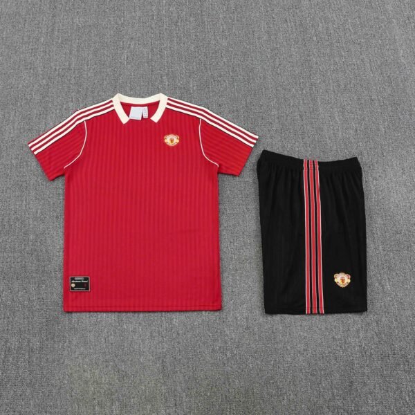 ⁦2526 season Manchester United F.C. Training clothes suit Short sleeve Fan version⁩ - الصورة ⁦10⁩