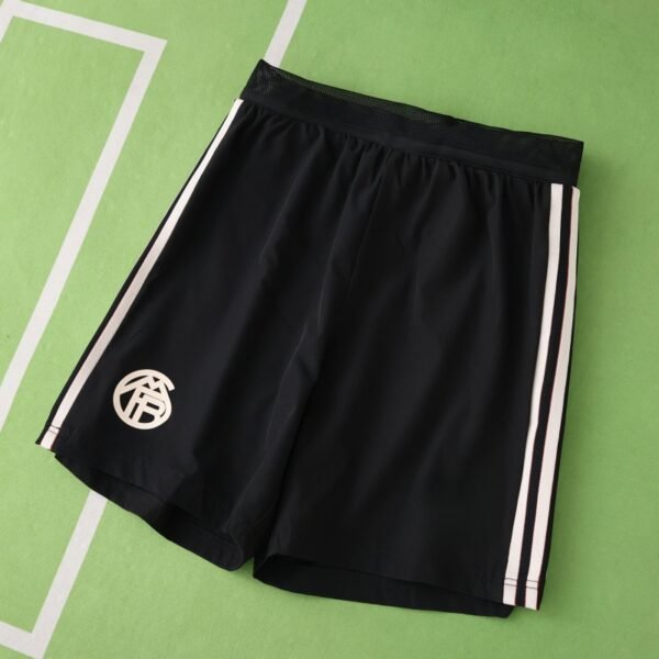 2526 season Manchester United F.C. third Player shorts - immagine 3