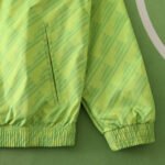 2425 Manchester United F.C. reversible windbreak – Image 3