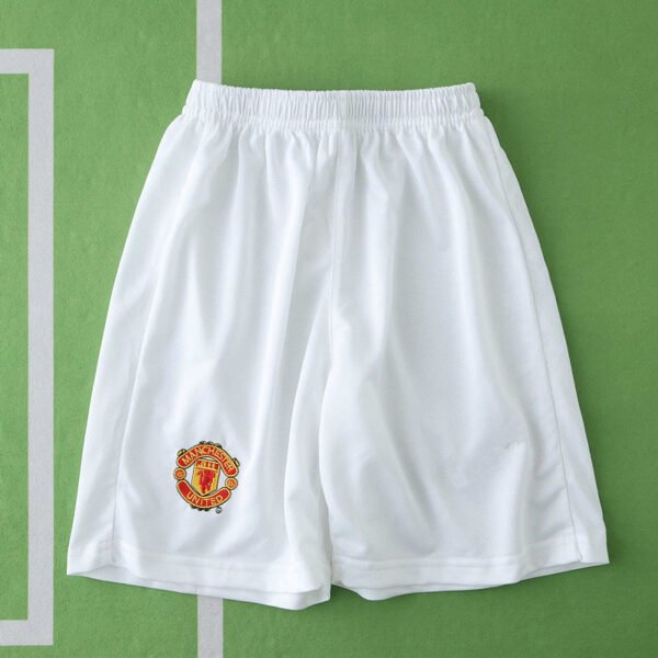 0506 Manchester United F.C. home retro Kids kit - Image 15