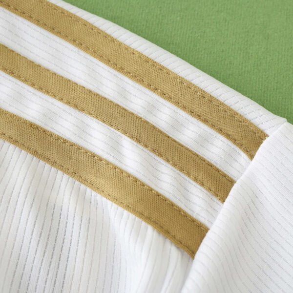 1920 season Real Madrid CF home Fan version - Image 4