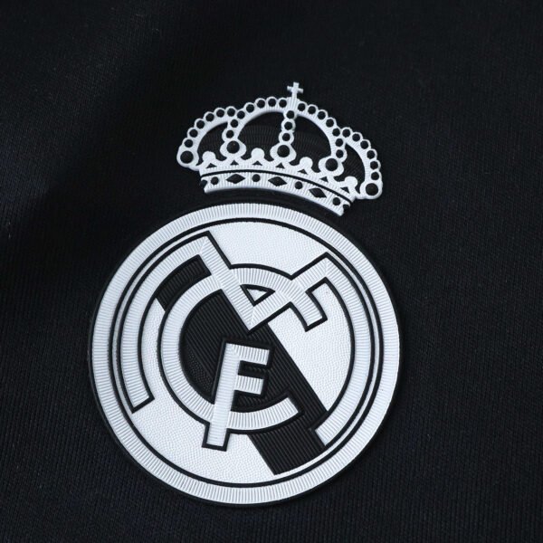 ⁦1415 Real Madrid CF third retro Kids kit⁩ - الصورة ⁦7⁩