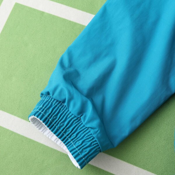 2425 Real Madrid CF Wear on both sides windbreaker - Imagem 18