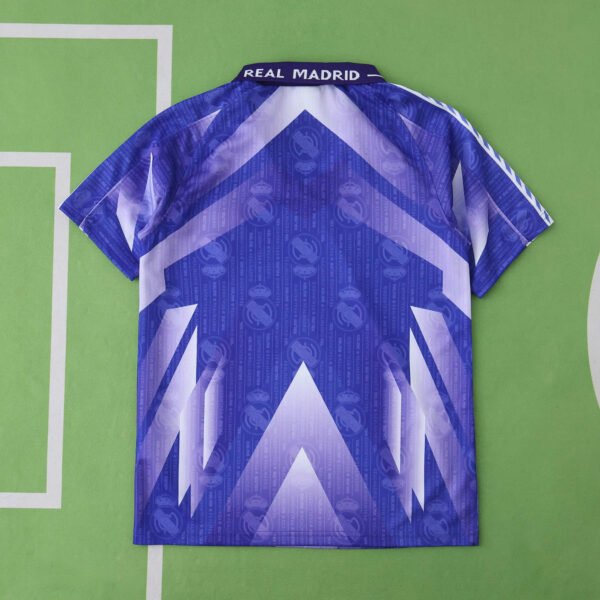 9697 season Real Madrid CF away Kids kit - Billede 3