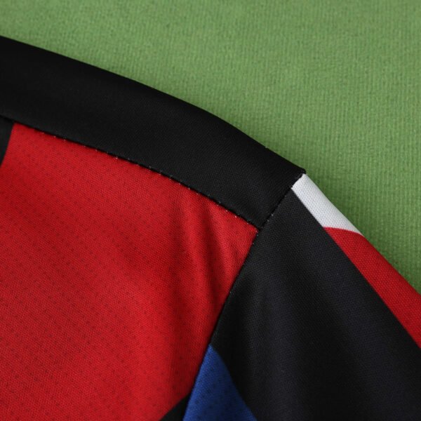 2425 Manchester United F.C. Training shirt Fan version - Imagen 6