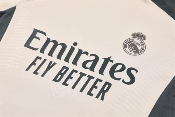 2425 Real Madrid CF Apricot color Training suit set Player version - Afbeelding 9