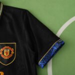 ⁦9394 season Manchester United F.C. away retro Fan version⁩ - الصورة ⁦5⁩