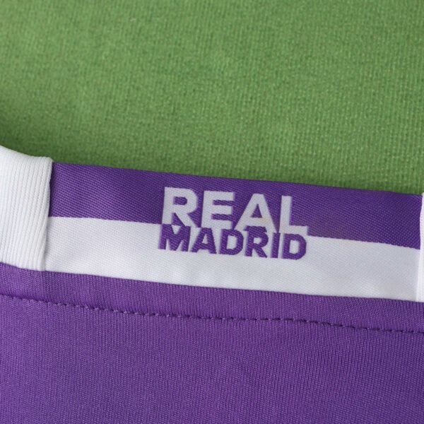 1617 season Real Madrid CF away retro Fan version - Imagem 12