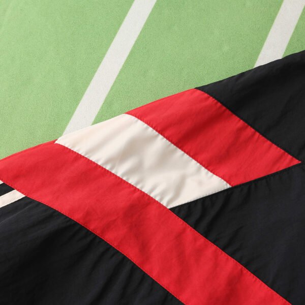 2425 Manchester United F.C. black windbreaker – Bild 12