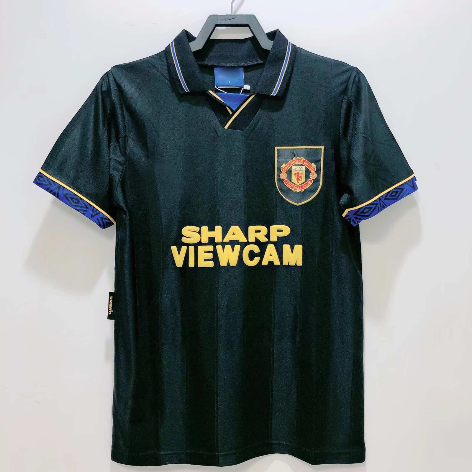 d6ed986ea6 9394 Manchester United away retro Fan version - الصورة 1