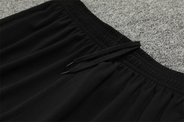 ⁦2425 Manchester City F.C. Pink Training suit set⁩ - الصورة ⁦3⁩