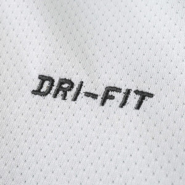 1112 season Manchester United F.C. away retro Fan version - Image 8