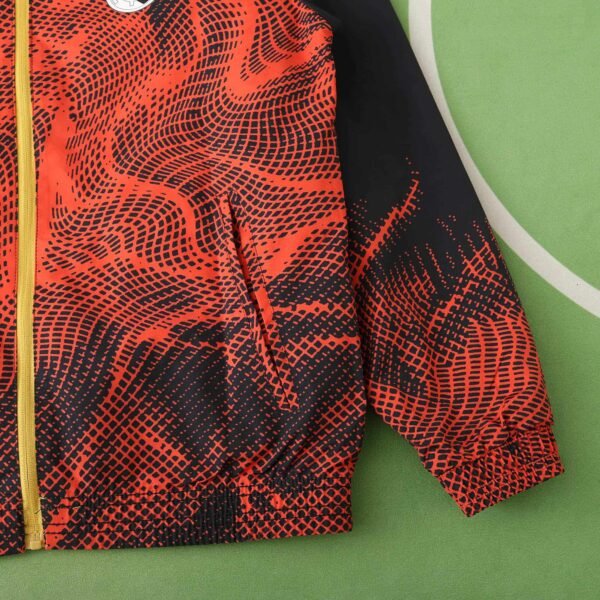 2425 Real Madrid CF Wear on both sides windbreaker – Bild 16