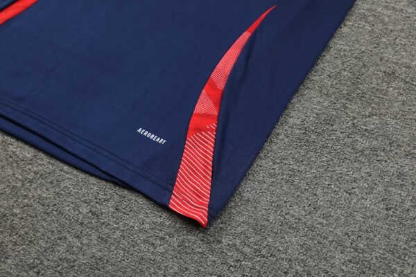 2425 Manchester United F.C. Training clothes suit vest Fan version – Image 4