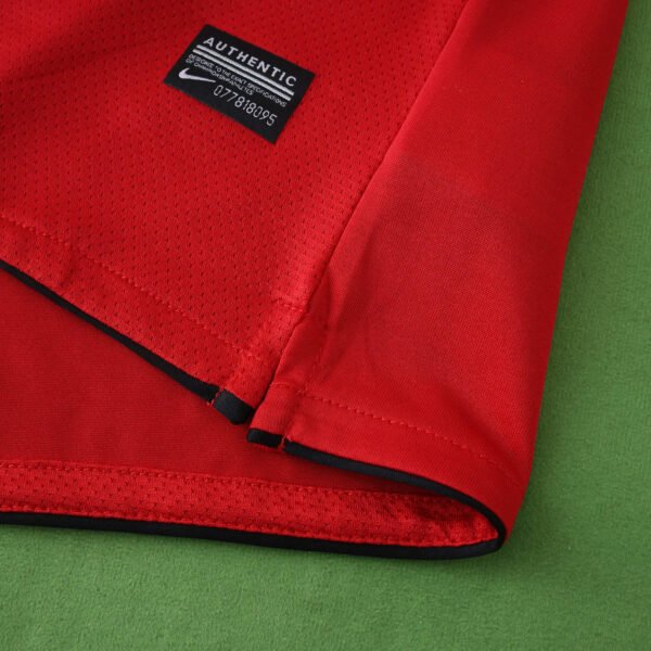 1011 Manchester United F.C. home retro Kids kit – Image 20