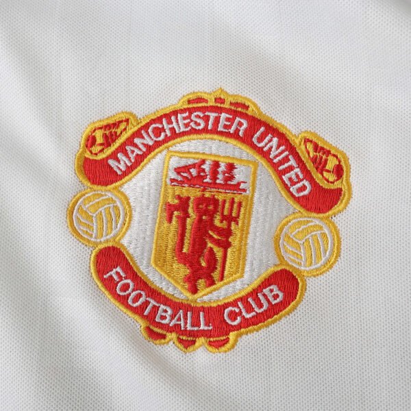 ⁦8890 season Manchester United F.C. away retro Fan version⁩ - الصورة ⁦3⁩
