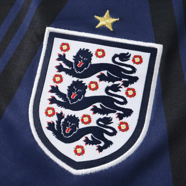2026 England Hollywood Keeper Long sleeved Fan version - Image 10